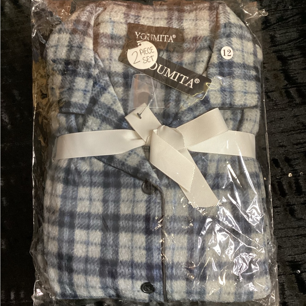 Youmita Blue and White Flannel Checkered Sleepwear Set 12/L